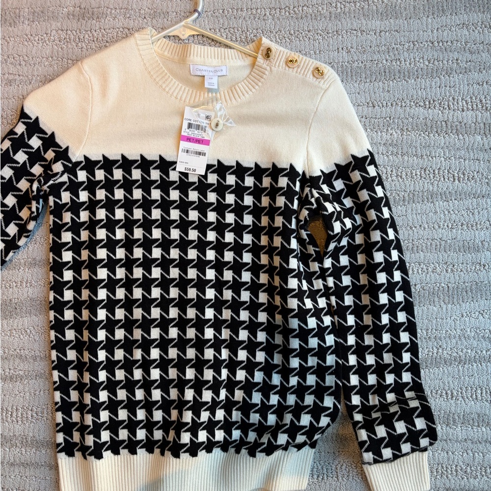 BRAND NEW Stylish Charter Club Cream and Black Houndstooth Sweater